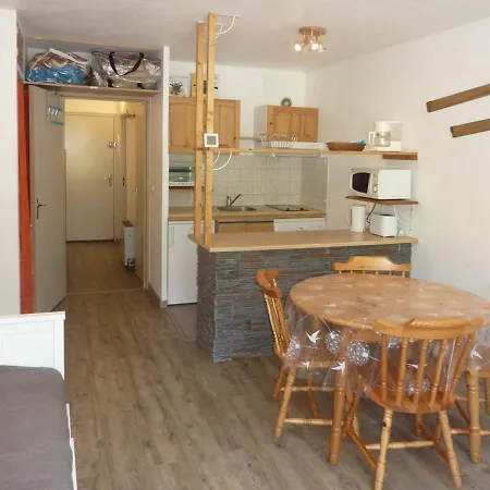 Renove, Skis Aux Pieds, Balcon Sud - Fr-1-322-319 Apartment *